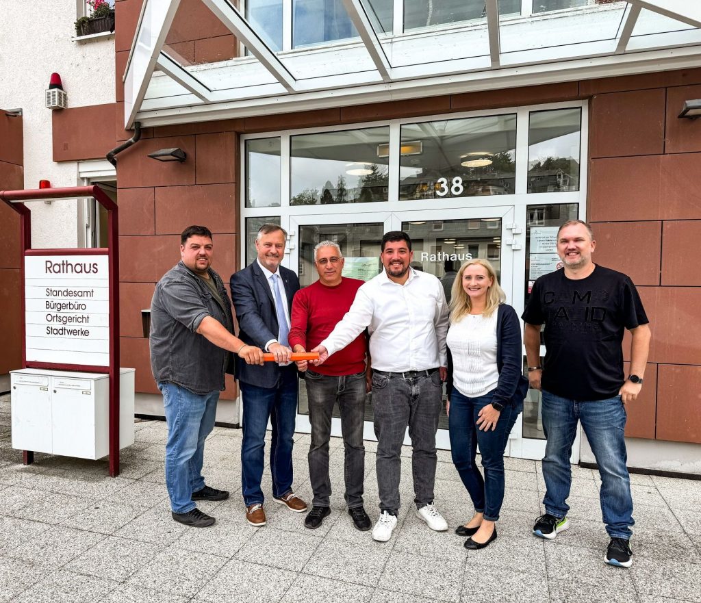 🚀 𝗣𝗿𝗼𝗷𝗲𝗸𝘁𝗮𝗯𝘀𝗰𝗵𝗹𝘂𝘀𝘀 𝗶𝗻 𝗕𝗮𝗱 𝗦𝗰𝗵𝘄𝗮𝗹𝗯𝗮𝗰𝗵 – 𝗚𝗹𝗮𝘀𝗳𝗮𝘀𝗲𝗿𝗮𝘂𝘀𝗯𝗮𝘂 𝗲𝗿𝗳𝗼𝗹𝗴𝗿𝗲𝗶𝗰𝗵 𝗯𝗲𝗲𝗻𝗱𝗲𝘁!
