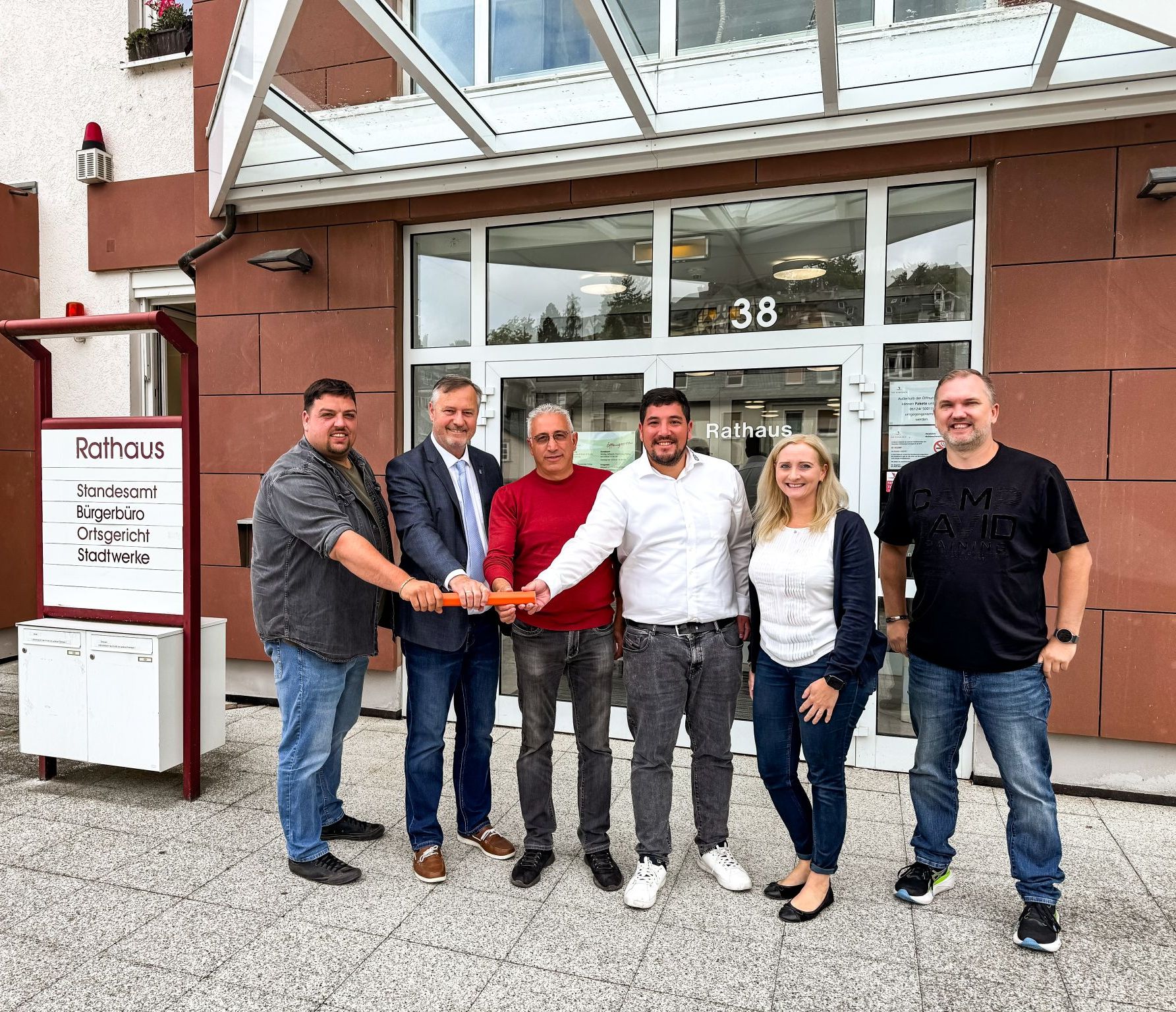 🚀 𝗣𝗿𝗼𝗷𝗲𝗸𝘁𝗮𝗯𝘀𝗰𝗵𝗹𝘂𝘀𝘀 𝗶𝗻 𝗕𝗮𝗱 𝗦𝗰𝗵𝘄𝗮𝗹𝗯𝗮𝗰𝗵 – 𝗚𝗹𝗮𝘀𝗳𝗮𝘀𝗲𝗿𝗮𝘂𝘀𝗯𝗮𝘂 𝗲𝗿𝗳𝗼𝗹𝗴𝗿𝗲𝗶𝗰𝗵 𝗯𝗲𝗲𝗻𝗱𝗲𝘁!